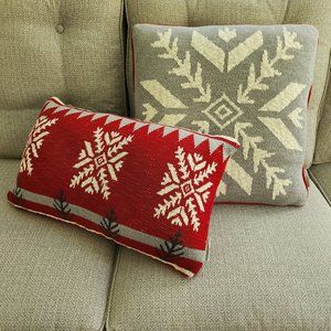 NWOT - Set of Two - Snow Flake & Nordic Styles - Cotton Knit Pillows